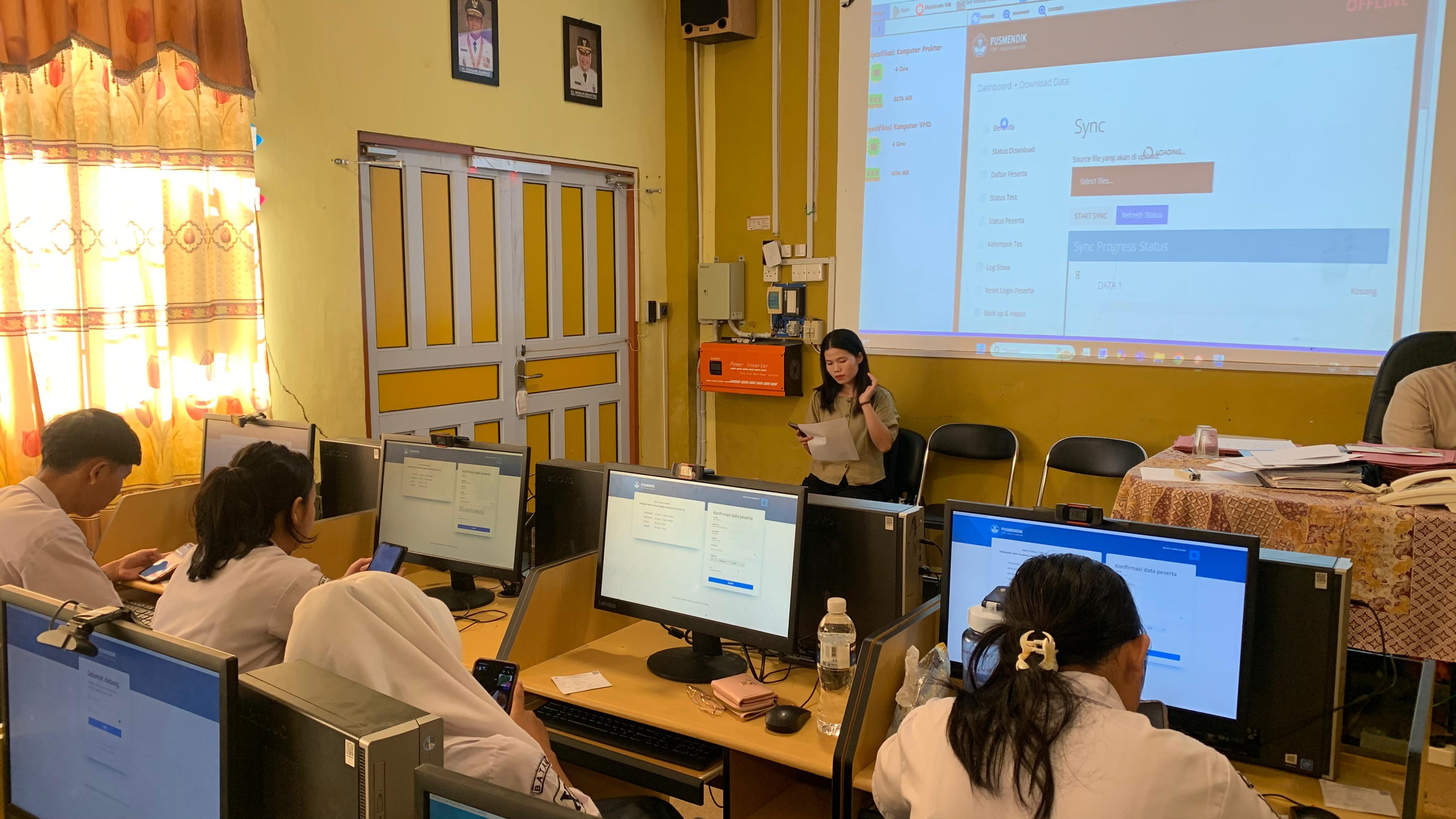 Laboratorium Komputer 1 SMAN 16 Batam